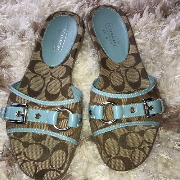 Coach Shoes - 💰SALE💰Coach 'Kennedi' Sandals Sz 8.5